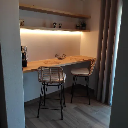 Apartman Pansion Nikos Patitíri