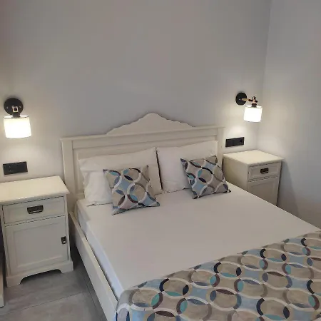 Apartman Pansion Nikos Patitíri