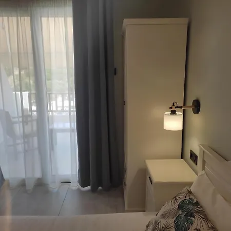 Pansion Nikos *