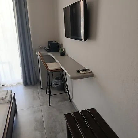 Pansion Nikos Appartement *