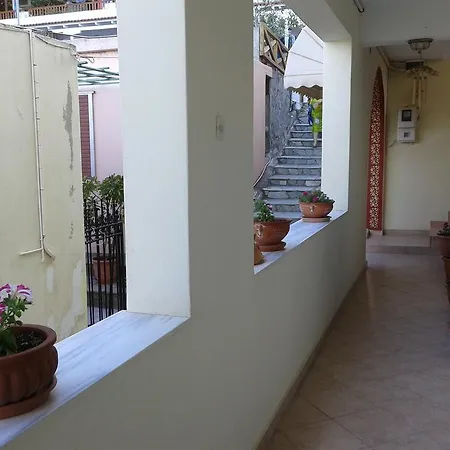 Apartman Pansion Nikos *